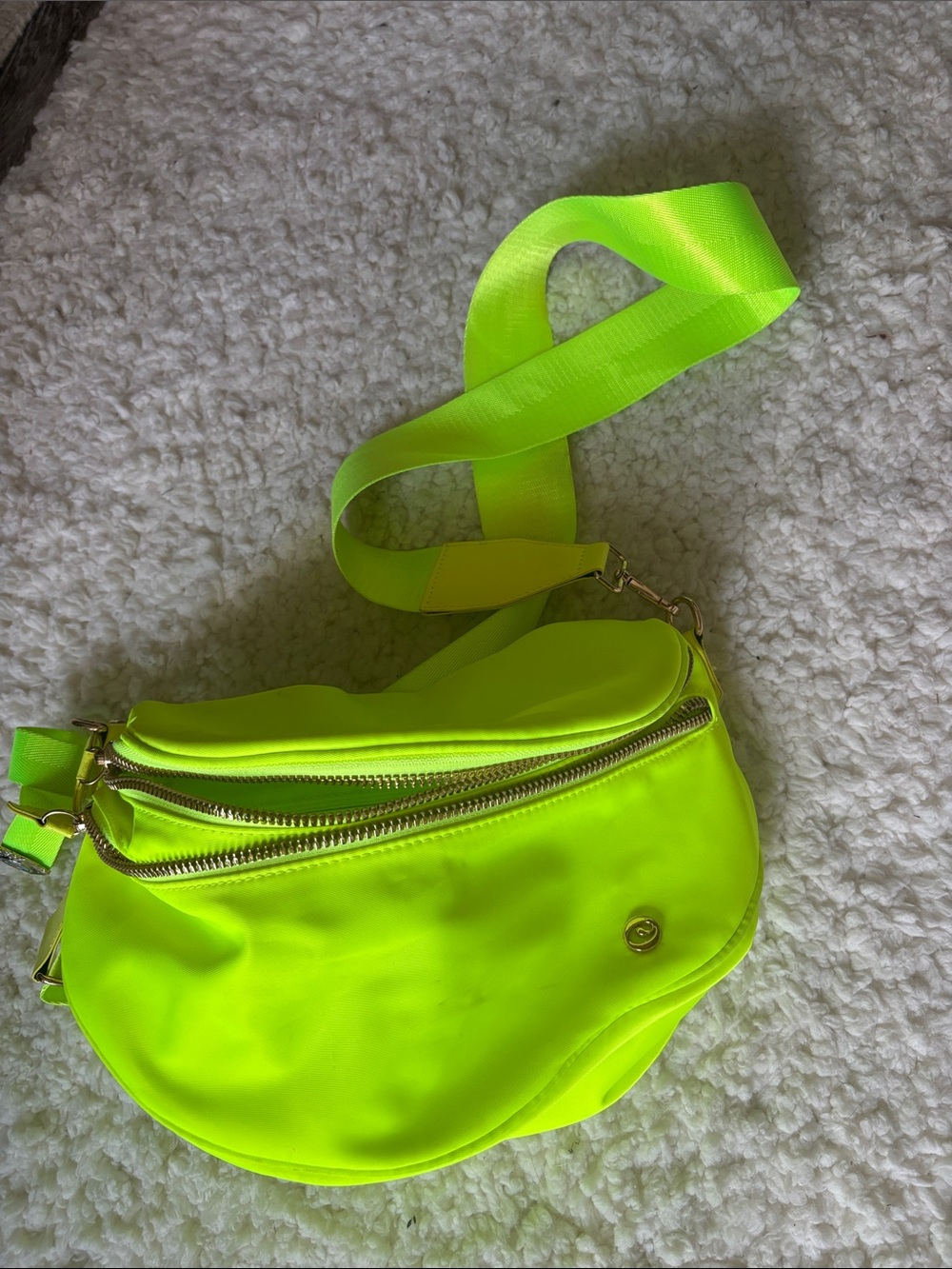 Neon Yellow Crossbody Belt Bag - Stylish Hands-Free Carry